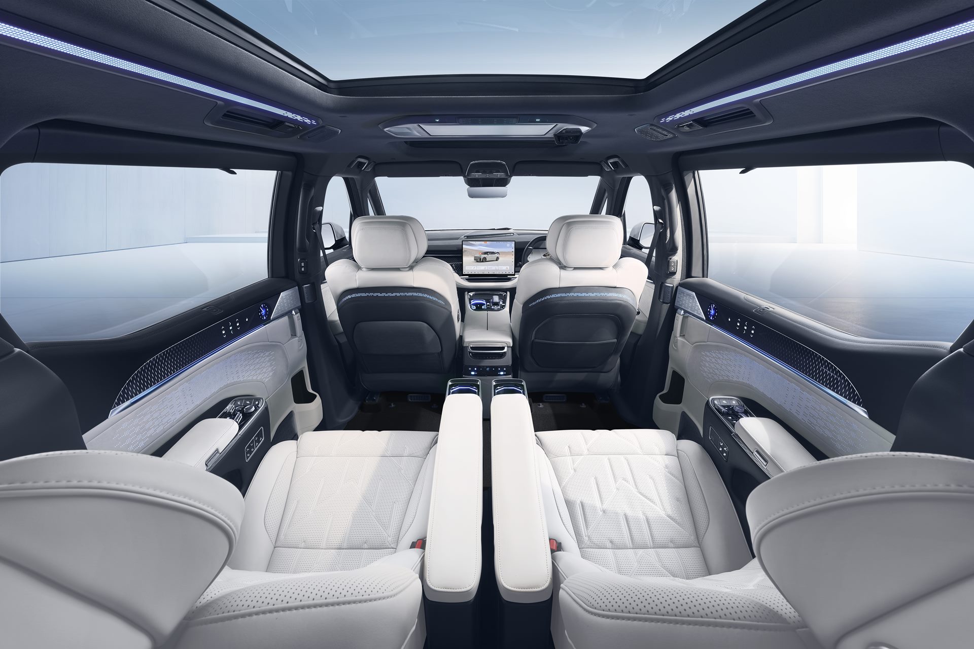 Zeekr 009 Flagship AWD ซีเคอร์ ปี 2024 : ภาพที่ 8