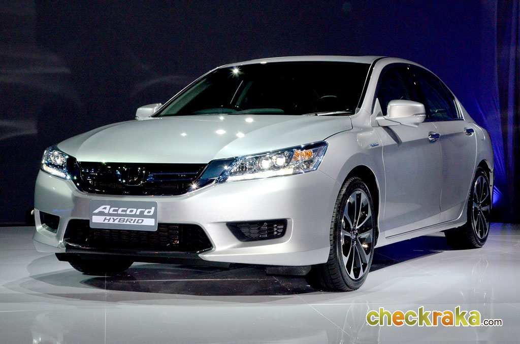 Honda Accord Hybrid 2.0 ฮอนด้า แอคคอร์ด ไฮบริด ปี 2014 : ภาพที่ 11