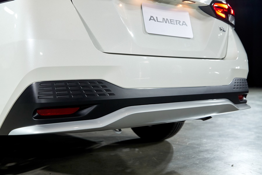 Nissan Almera VL Sportech นิสสัน อัลเมร่า ปี 2022 : ภาพที่ 13