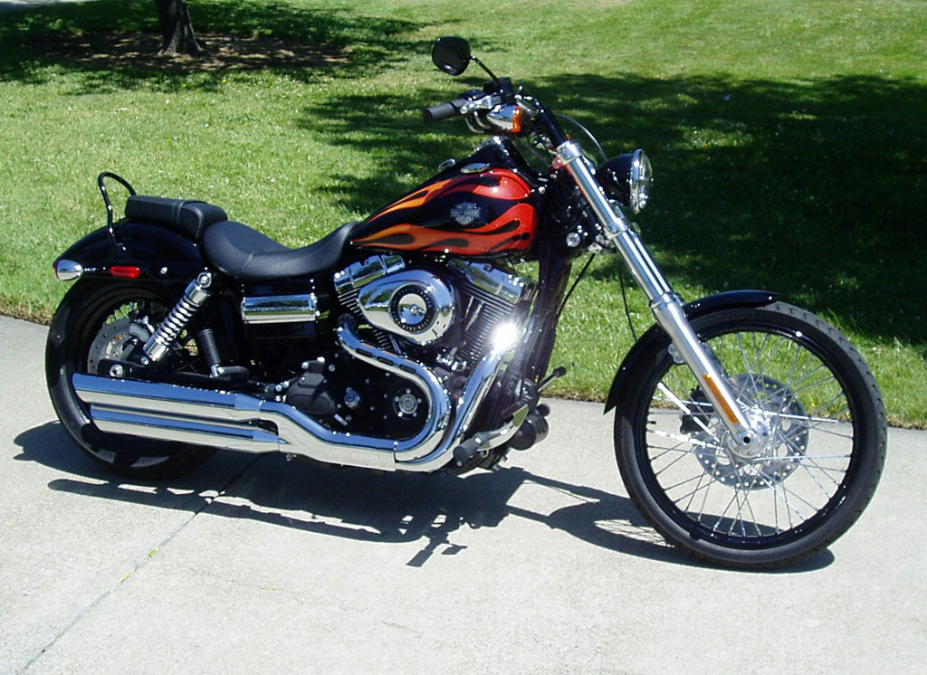 Harley-Davidson Dyna Wide Glide ฮาร์ลีย์-เดวิดสัน ไดน่า ปี 2012 : ภาพที่ 4