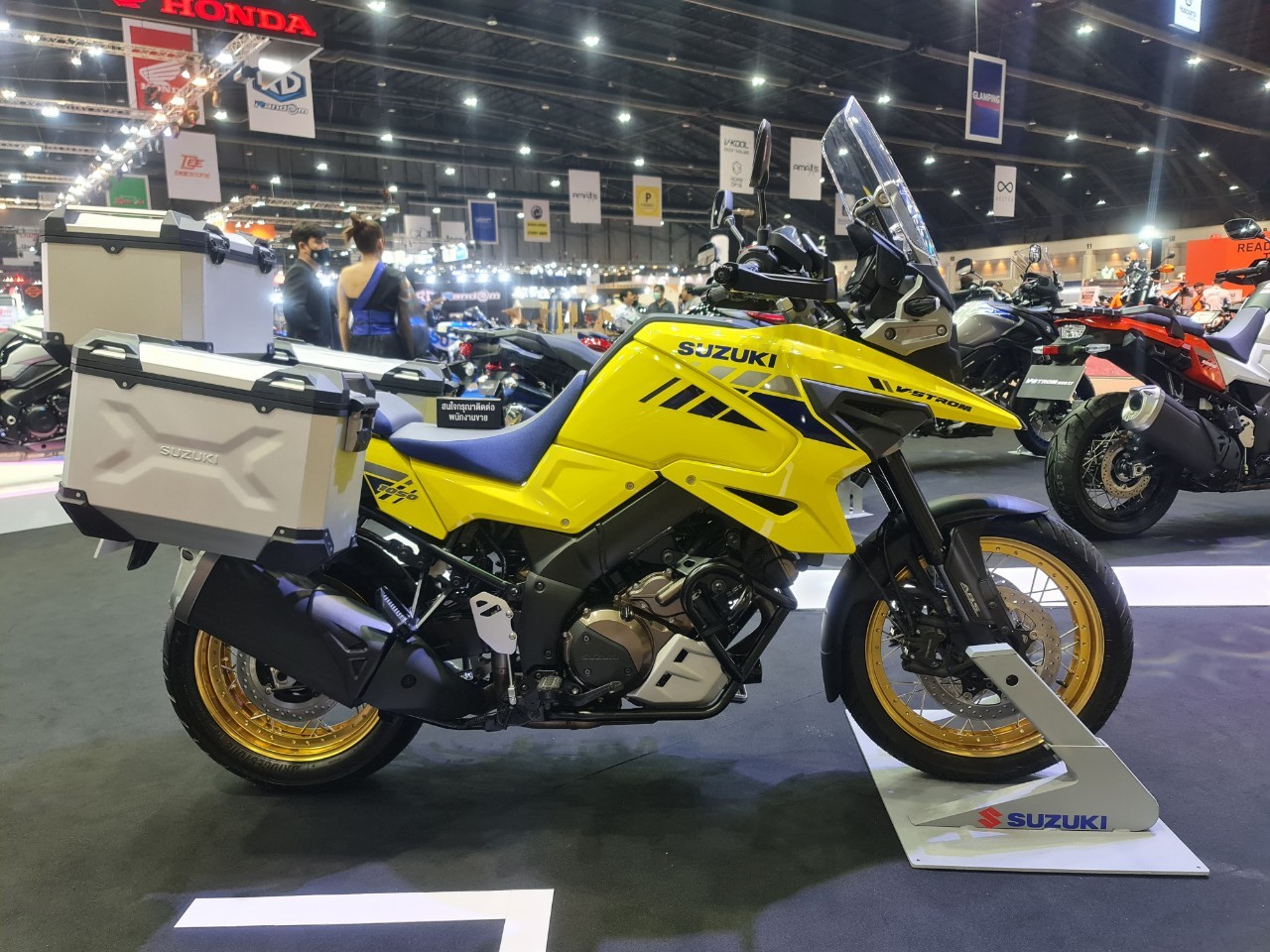 Suzuki V-Strom 650 XT ABS ซูซูกิ วี-สตรอม ปี 2021 : ภาพที่ 6