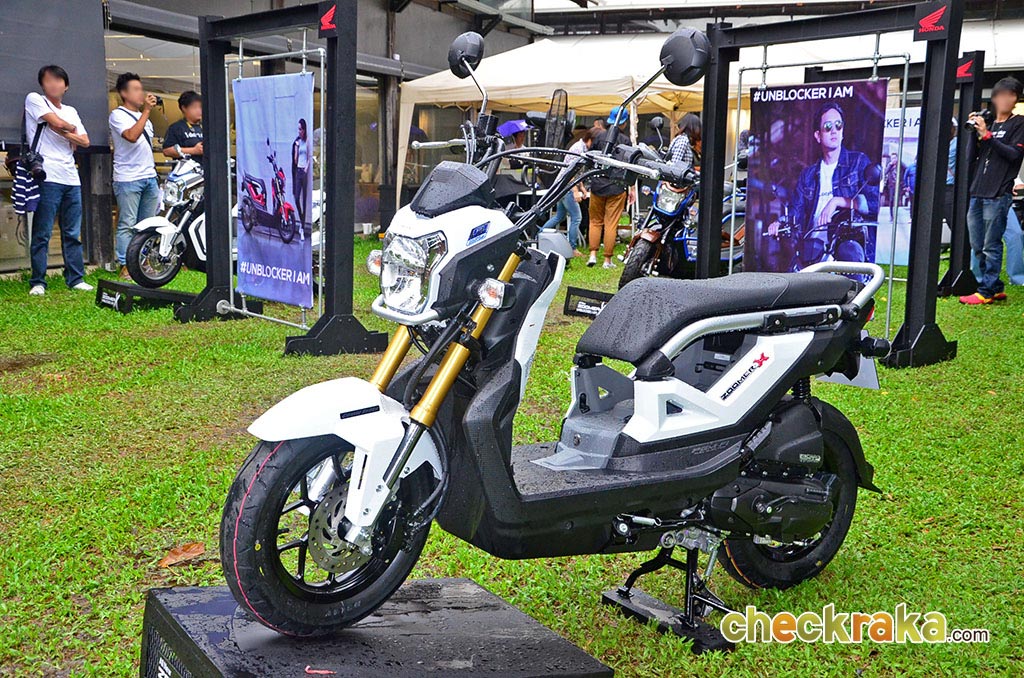 Honda Zoomer X ACG110CBTG TH 2015 ฮอนด้า ซูมเมอร์เอ็กซ์ ปี 2015 : ภาพที่ 8