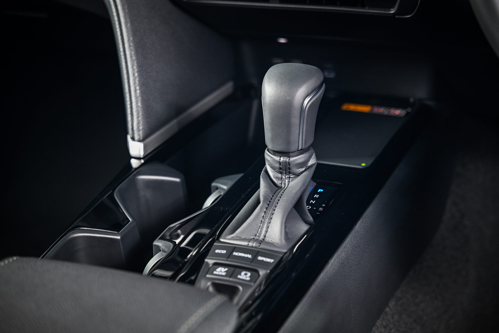 Toyota Camry HEV Smart โตโยต้า คัมรี่ ปี 2024 : ภาพที่ 8