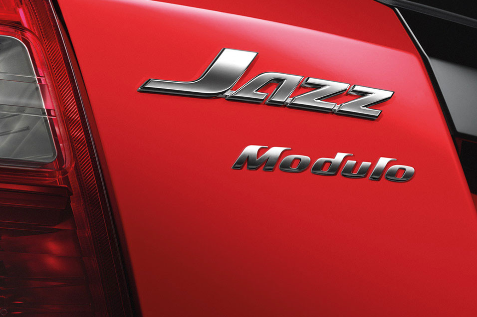 Honda Jazz V AT Modulo ฮอนด้า แจ๊ส ปี 2013 : ภาพที่ 8