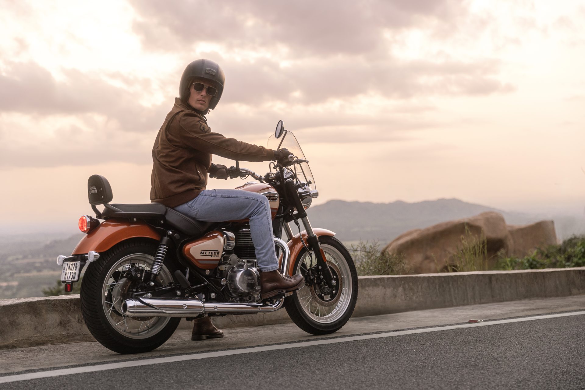 Royal Enfield Meteor 350 Sundowner Orange โรยัล เอ็นฟีลด์ ปี 2026 : ภาพที่ 7