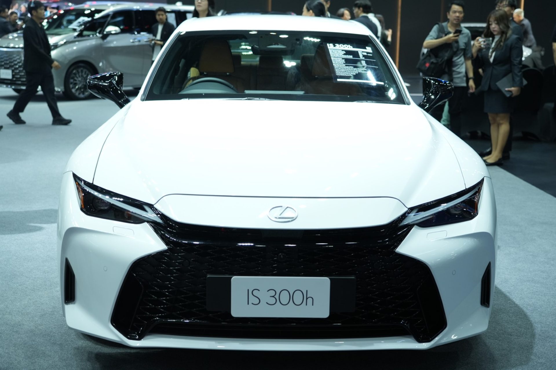 Lexus IS 300h Luxury เลกซัส ไอเอส ปี 2026 : ภาพที่ 1
