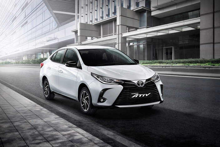 Toyota Yaris ATIV Sport Premium MY2020 โตโยต้า ยาริส ปี 2020 : ภาพที่ 1