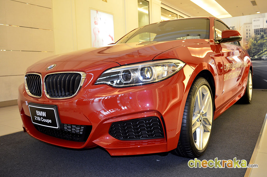 BMW Series 2 218i Coupe M Sport บีเอ็มดับเบิลยู ซีรีส์ 2 ปี 2015 : ภาพที่ 7