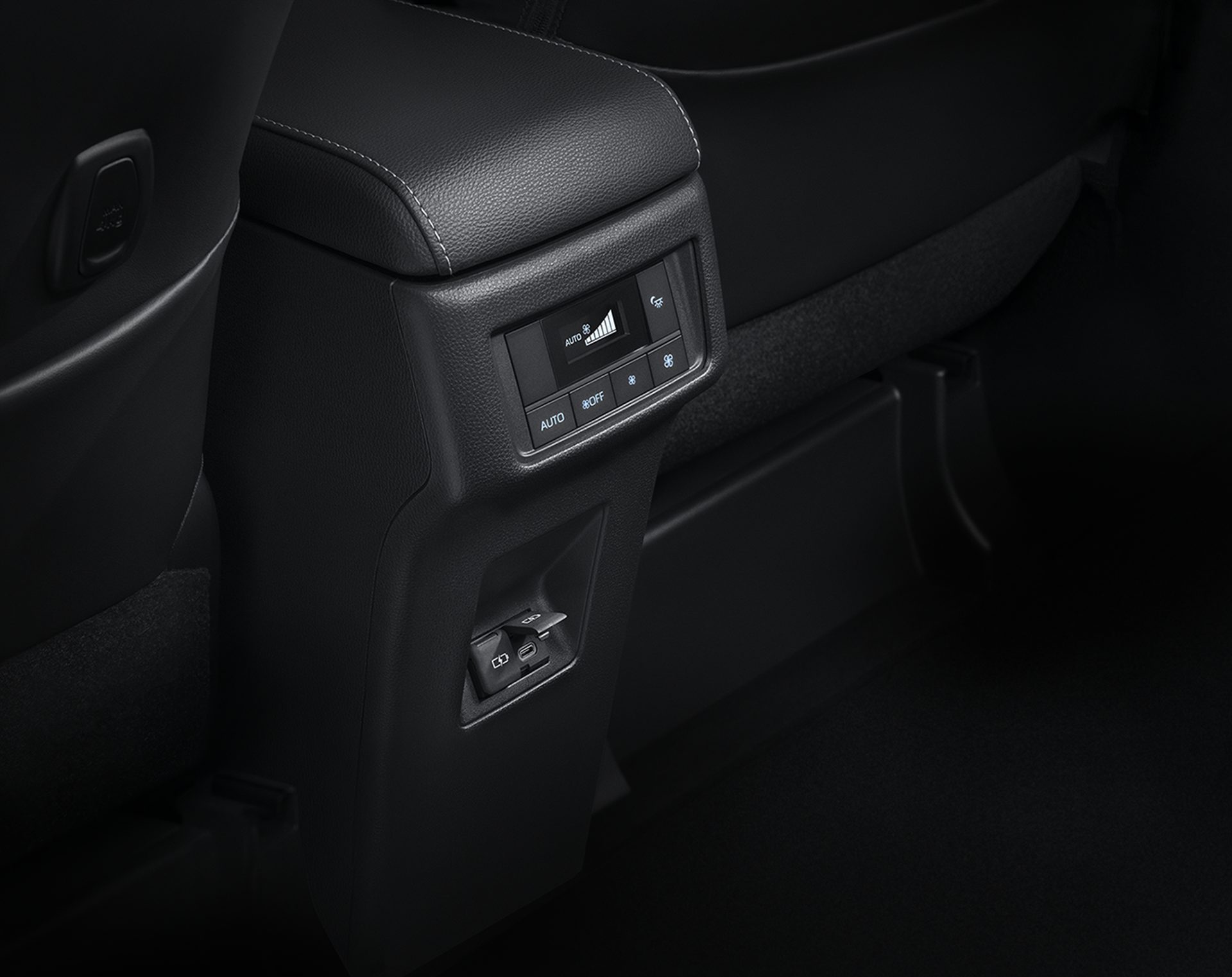 Toyota Innova Zenix HEV Smart โตโยต้า อินโนว่า ปี 2025 : ภาพที่ 10