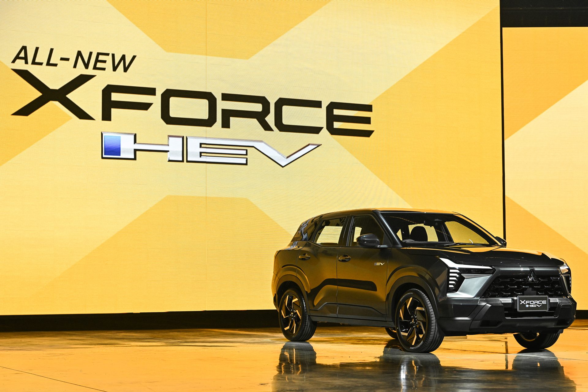 Mitsubishi Xforce HEV Ignite มิตซูบิชิ ปี 2025 : ภาพที่ 1