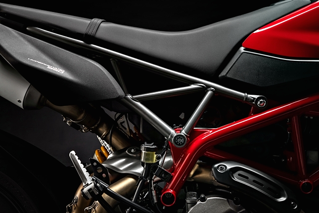 Ducati Hypermotard 950 ดูคาติ ปี 2019 : ภาพที่ 7