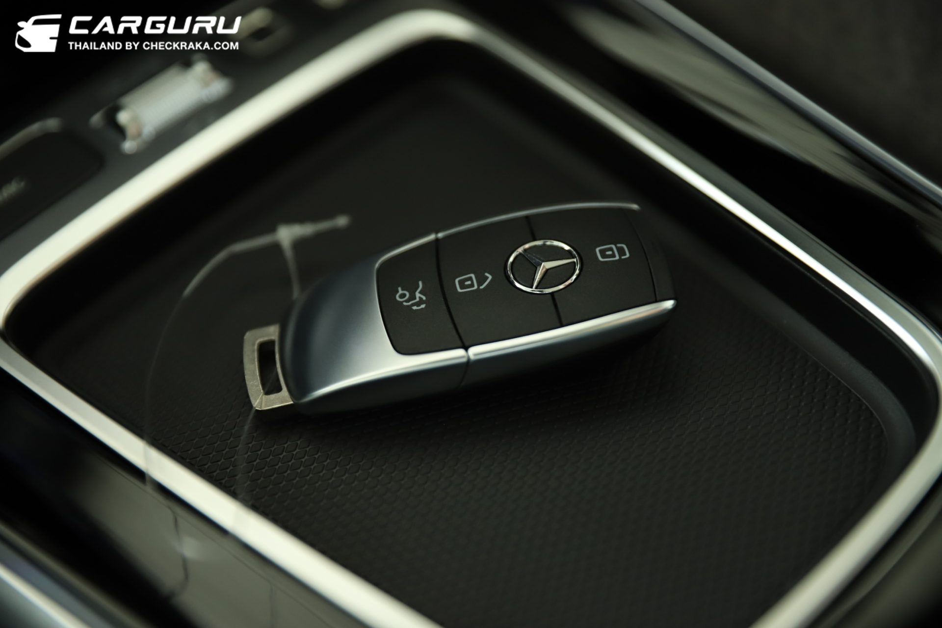 Mercedes-benz GLA-Class GLA 200 Night Edition เมอร์เซเดส-เบนซ์ จีแอลเอ-คลาส ปี 2025 : ภาพที่ 8