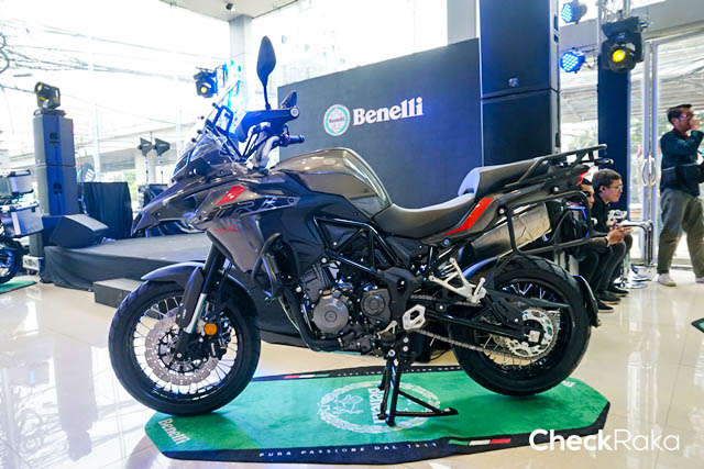 Benelli TRK 502 X เบเนลลี ปี 2018 : ภาพที่ 2