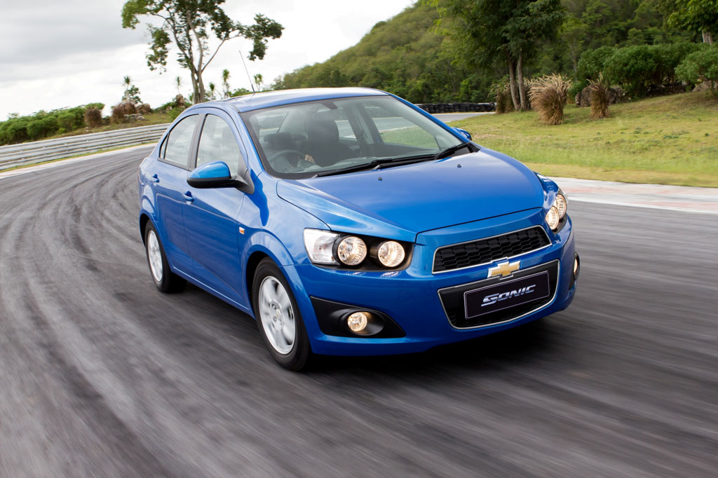 Chevrolet Sonic Notchback 1.4 MT LT เชฟโรเลต โซนิค ปี 2012 : ภาพที่ 3