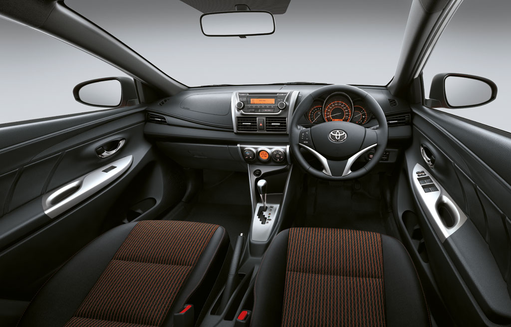 Toyota Yaris 1.2 G โตโยต้า ยาริส ปี 2013 : ภาพที่ 8