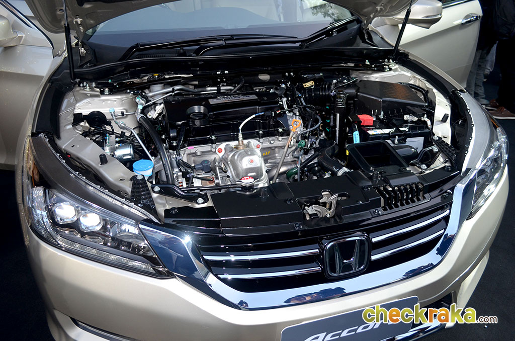 Honda Accord 2.4 EL NAVI ฮอนด้า แอคคอร์ด ปี 2013 : ภาพที่ 20
