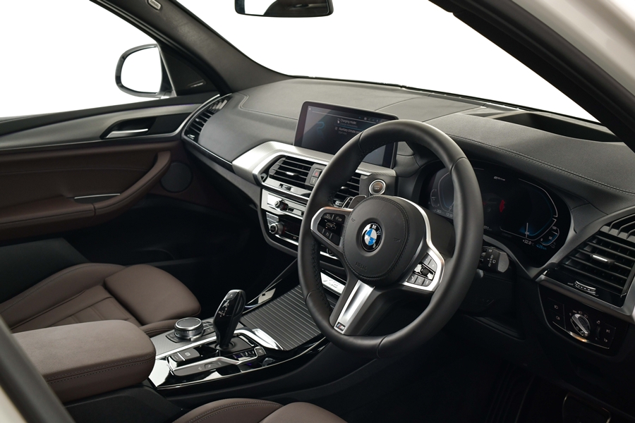 BMW X3 xDrive30e xLine บีเอ็มดับเบิลยู เอ็กซ์3 ปี 2021 : ภาพที่ 4