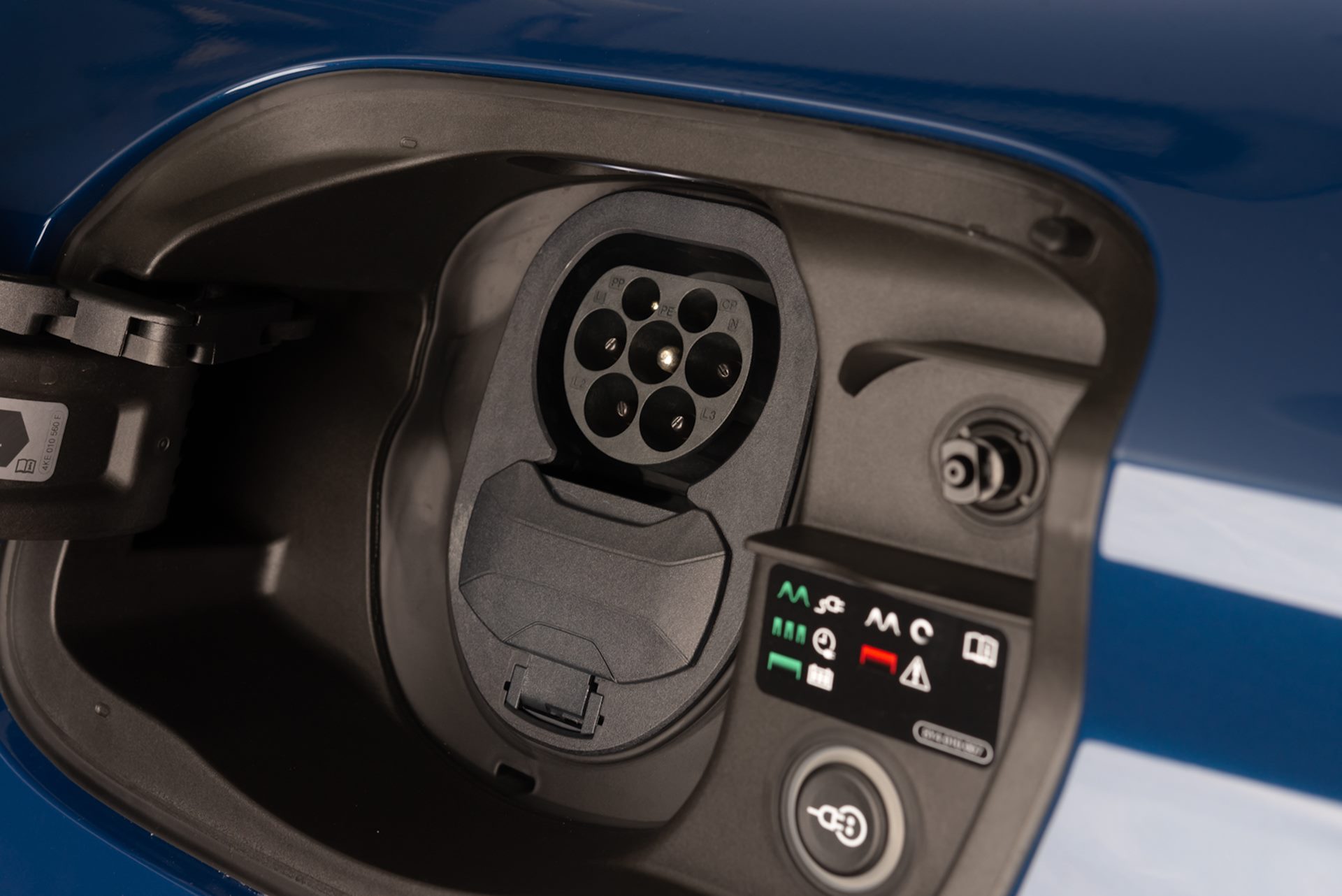 Audi Q6 e-tron Performance อาวดี้ ปี 2024 : ภาพที่ 10