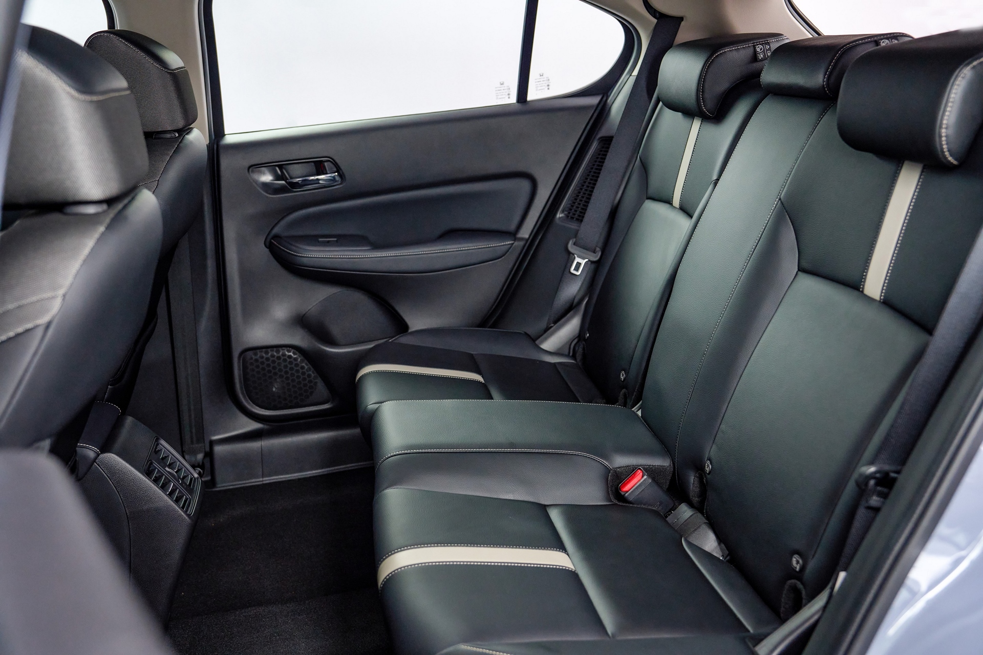 Honda City Hatchback e:HEV SV ฮอนด้า ซิตี้ ปี 2024 : ภาพที่ 14