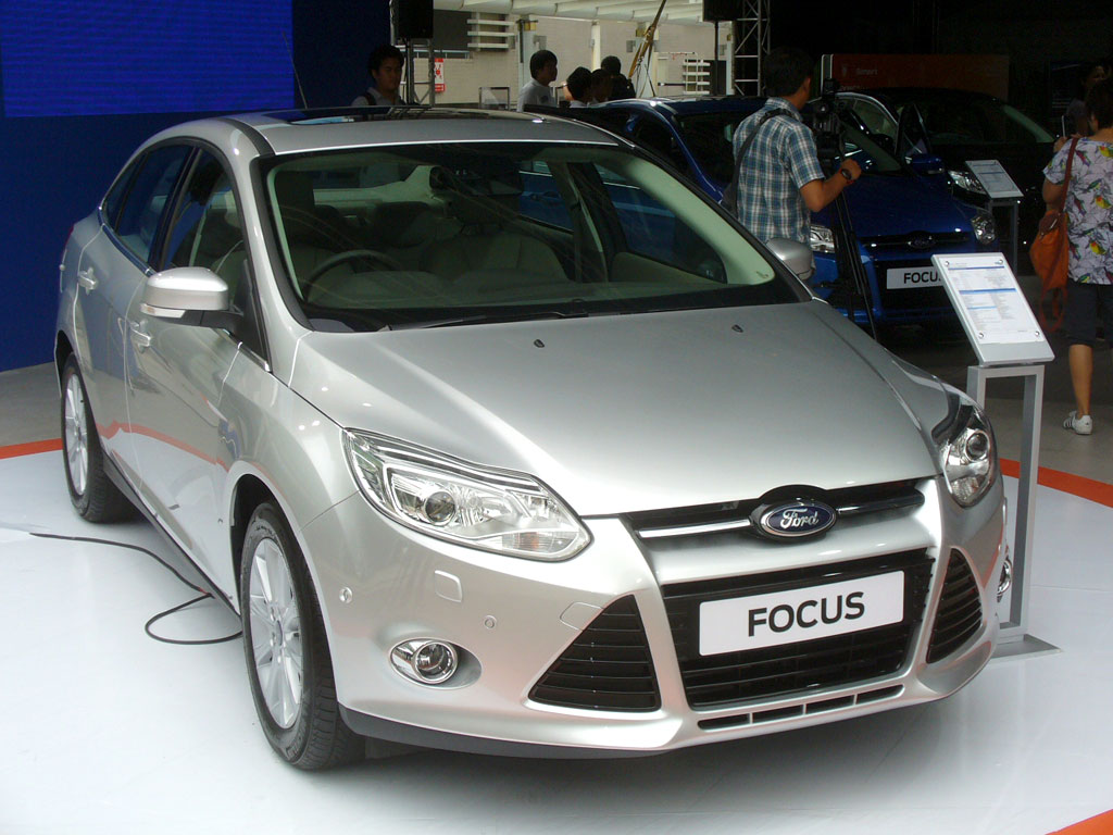 Ford Focus 4Dr 2.0L Ti-VCT GDi Titanium+ PowerShift AT ฟอร์ด โฟกัส ปี 2012 : ภาพที่ 8