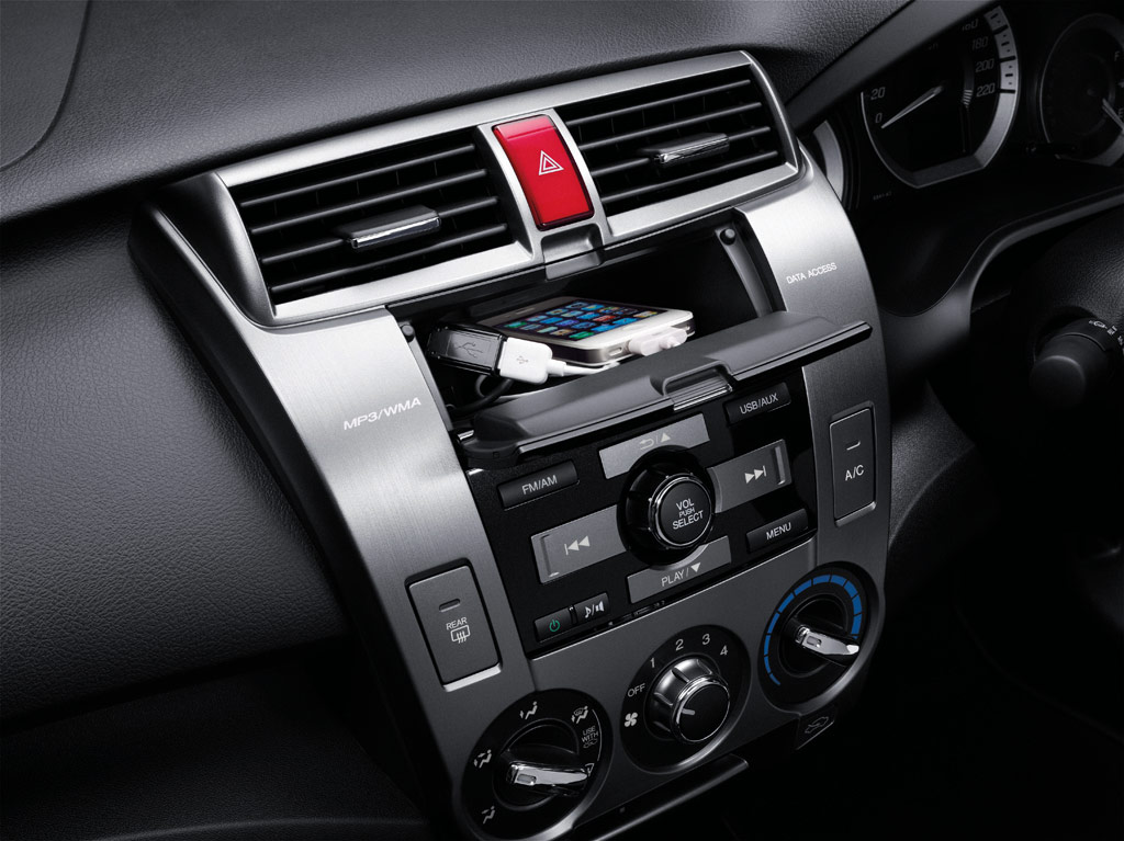 Honda City S AT ฮอนด้า ซิตี้ ปี 2011 : ภาพที่ 11