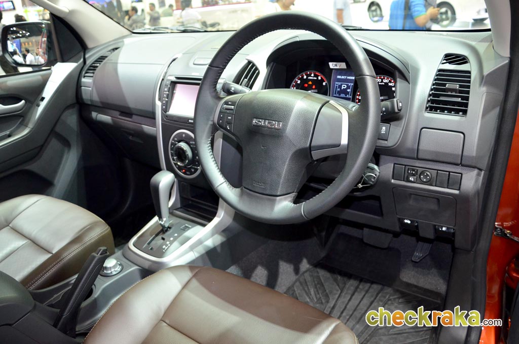 Isuzu D-MAX V-Cross 3.0 Z-Prestige VGS Turbo A/T อีซูซุ ดีแมคซ์ วี-ครอส ปี 2013 : ภาพที่ 15