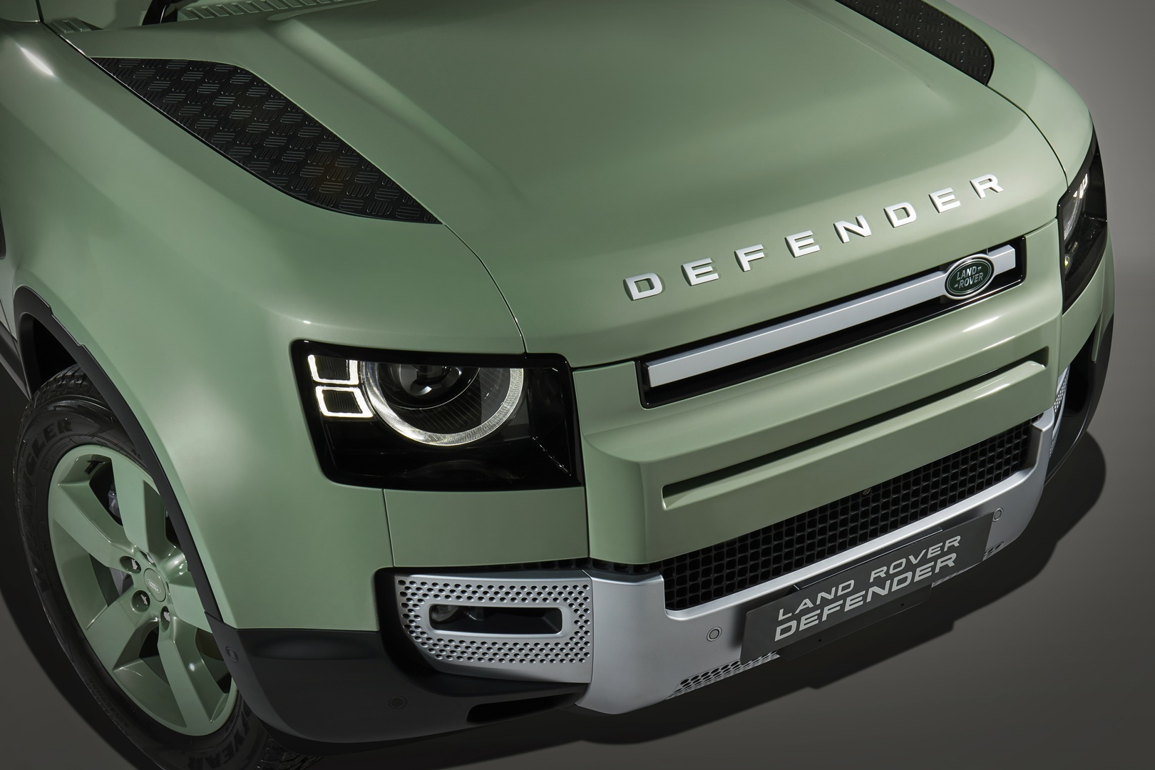 Land Rover Defender 75TH LIMITED EDITION แลนด์โรเวอร์ ดิเฟนเดอร์ ปี 2023 : ภาพที่ 5
