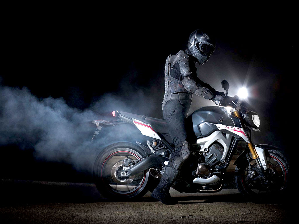 Yamaha FZ-09 Street Rally ยามาฮ่า เอฟแซด 09 ปี 2015 : ภาพที่ 10