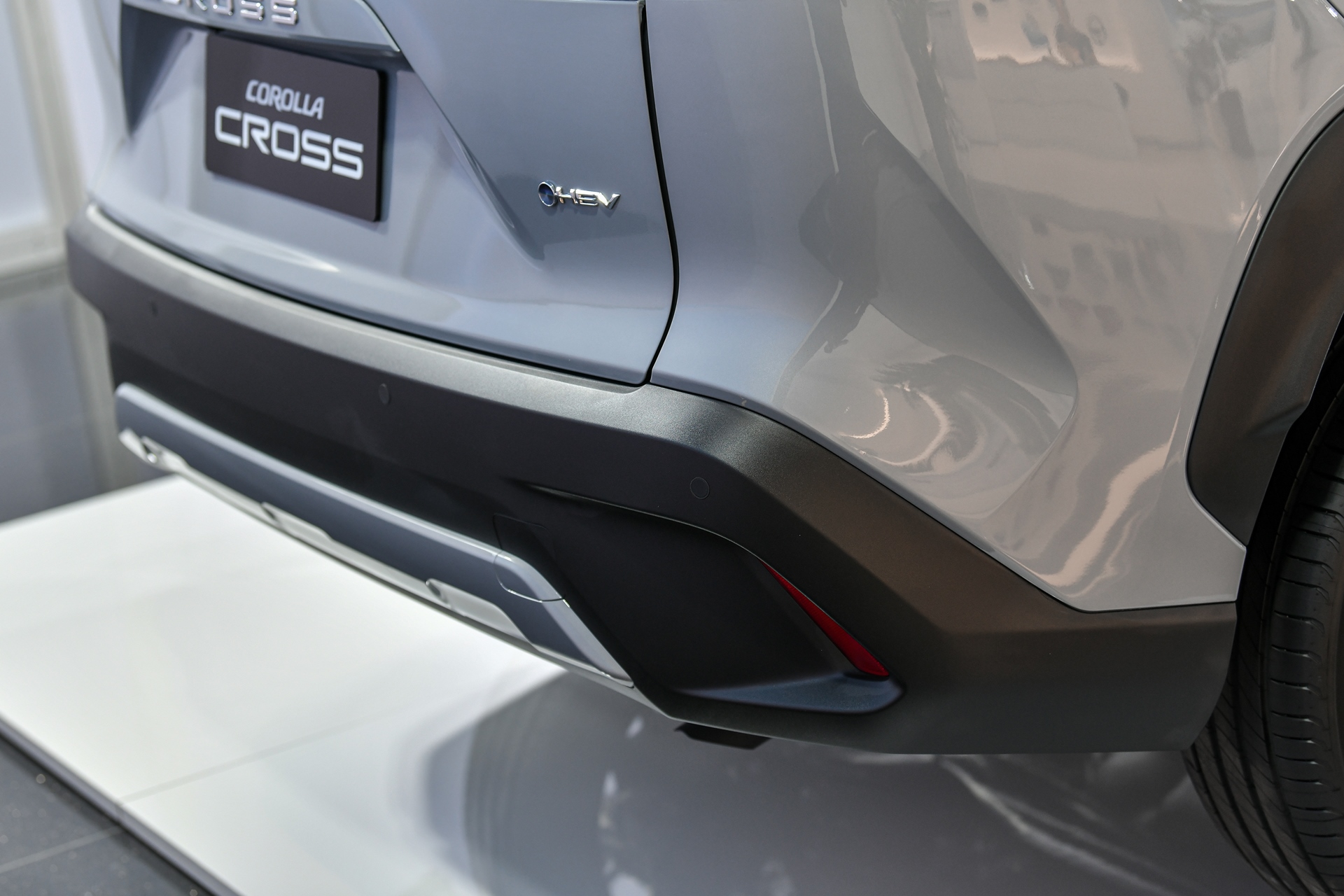 Toyota Corolla Cross HEV Premium Luxury โตโยต้า ปี 2024 : ภาพที่ 5