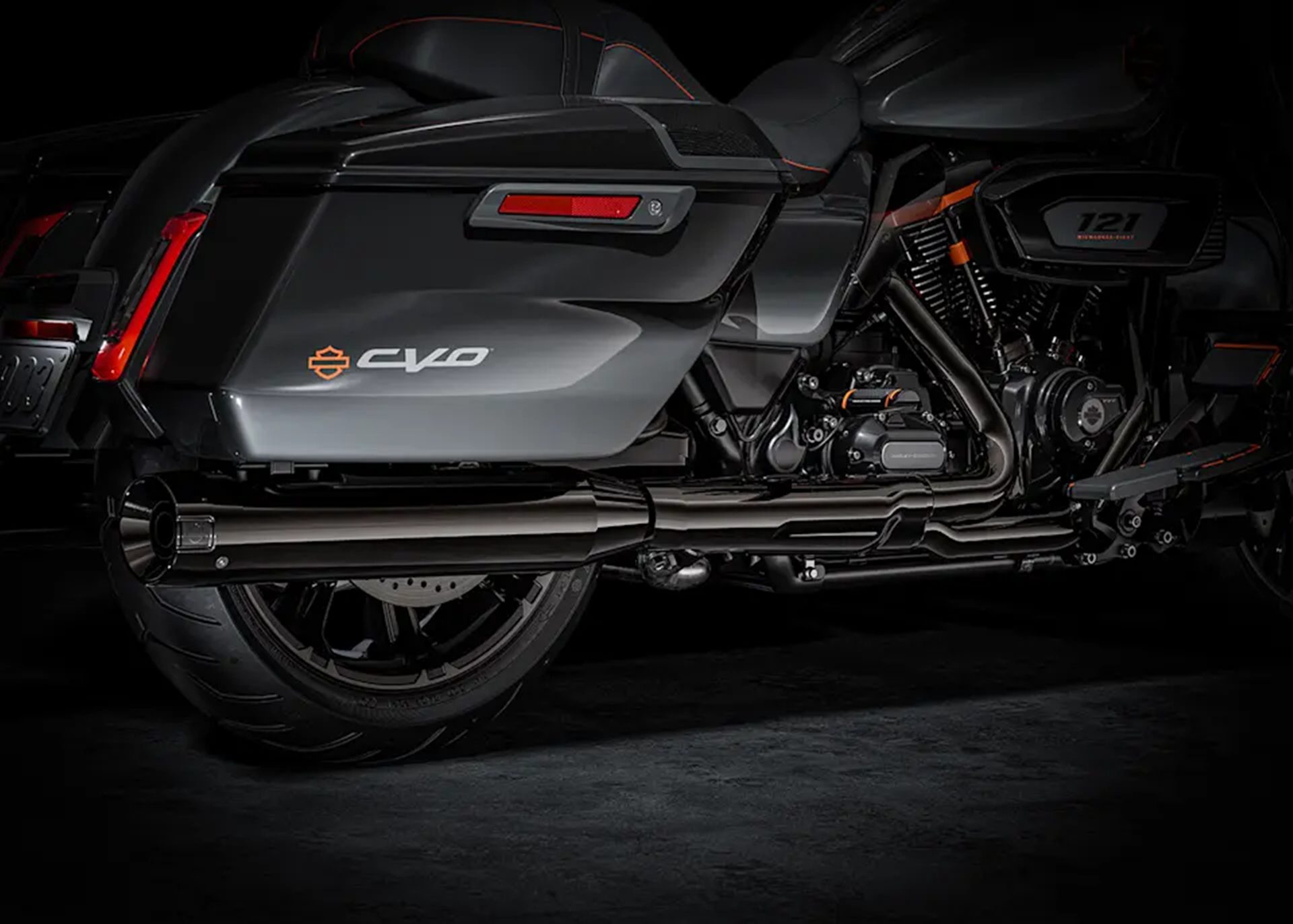 Harley-Davidson CVO Street Glide ฮาร์ลีย์-เดวิดสัน ปี 2025 : ภาพที่ 10