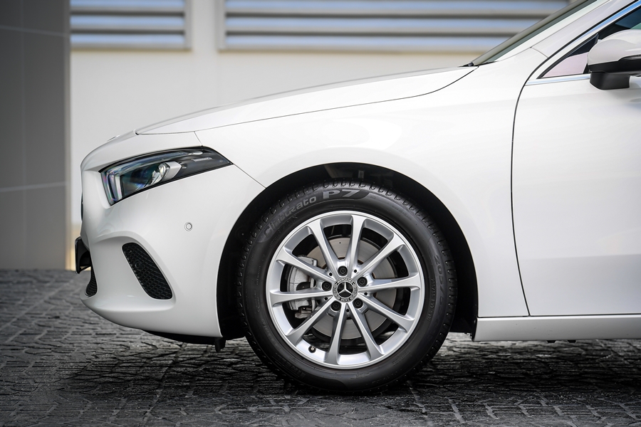 Mercedes-benz A-Class Mercedes-Benz A 200 Progressive (CKD) เมอร์เซเดส-เบนซ์ เอ-คลาส ปี 2020 : ภาพที่ 7