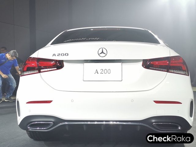 Mercedes-benz A-Class A200 AMG Dynamic เมอร์เซเดส-เบนซ์ เอ-คลาส ปี 2019 : ภาพที่ 4