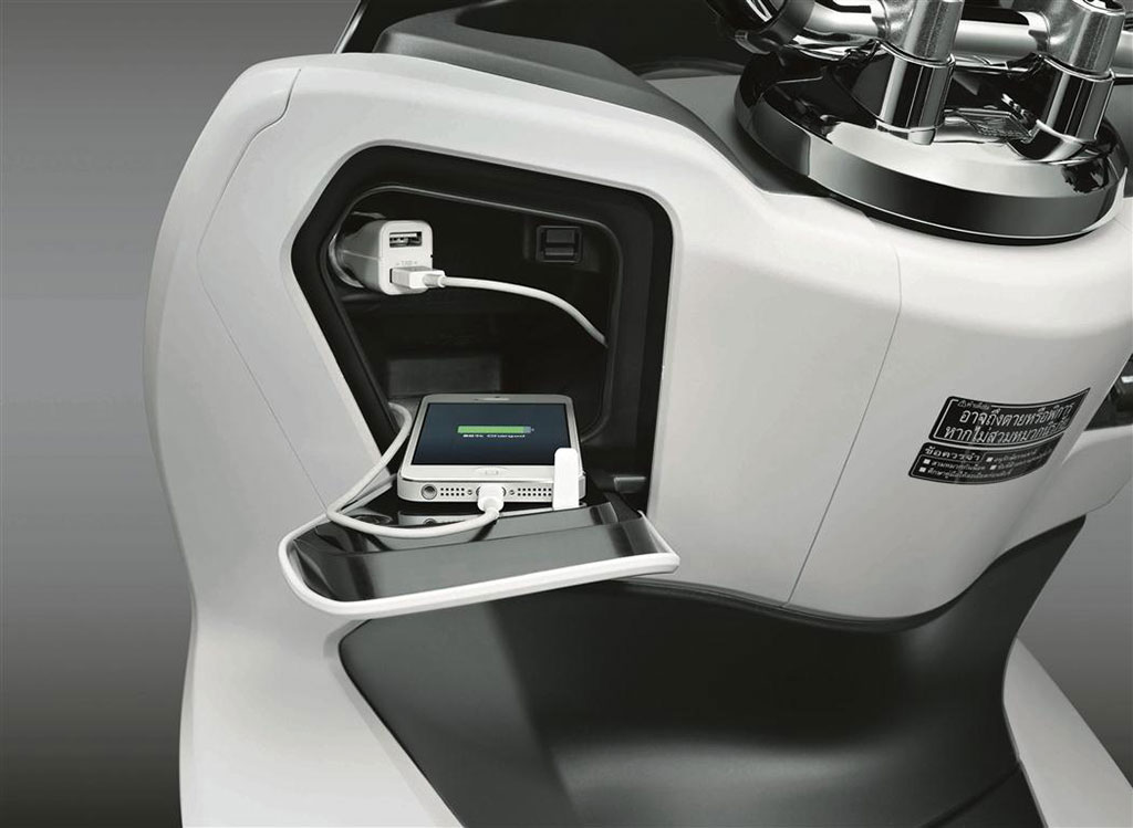 Honda PCX PCX150 ฮอนด้า พีซีเอ็กซ์ ปี 2014 : ภาพที่ 5