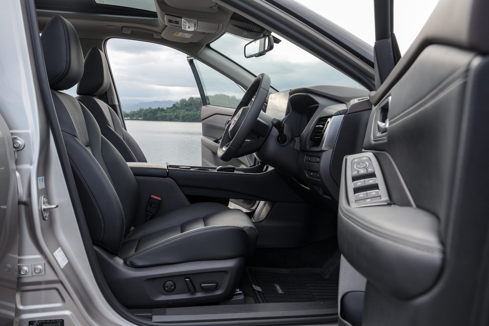 Nissan X-Trail e-POWER e-4ORCE นิสสัน เอ็กซ์-เทรล ปี 2025 : ภาพที่ 19