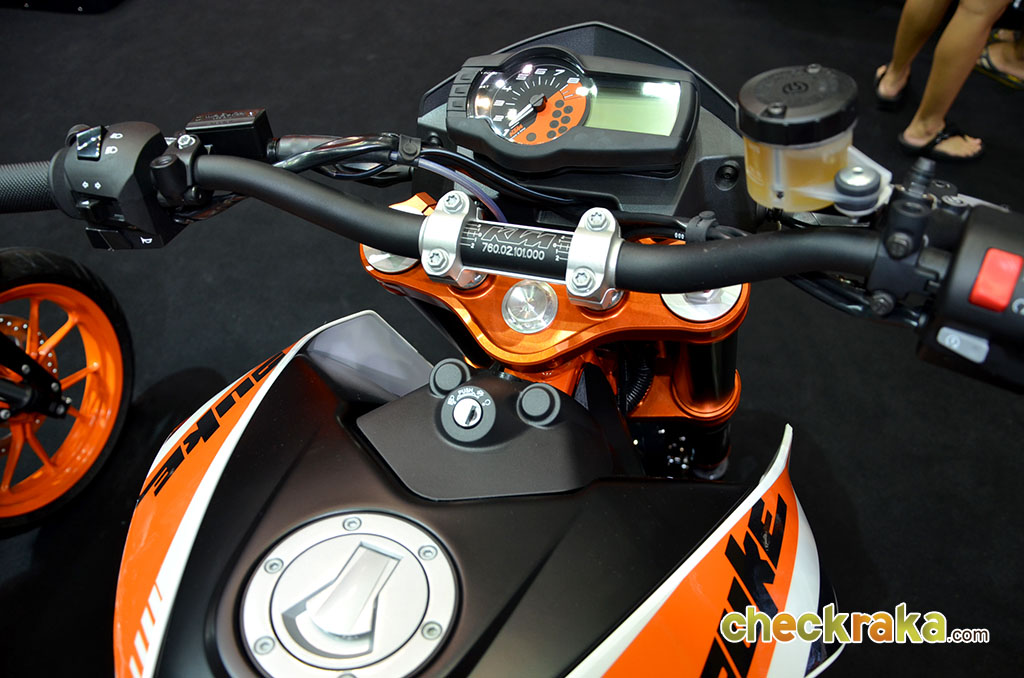 KTM 690 Duke R เคทีเอ็ม 690ดู้ค ปี 2010 : ภาพที่ 10