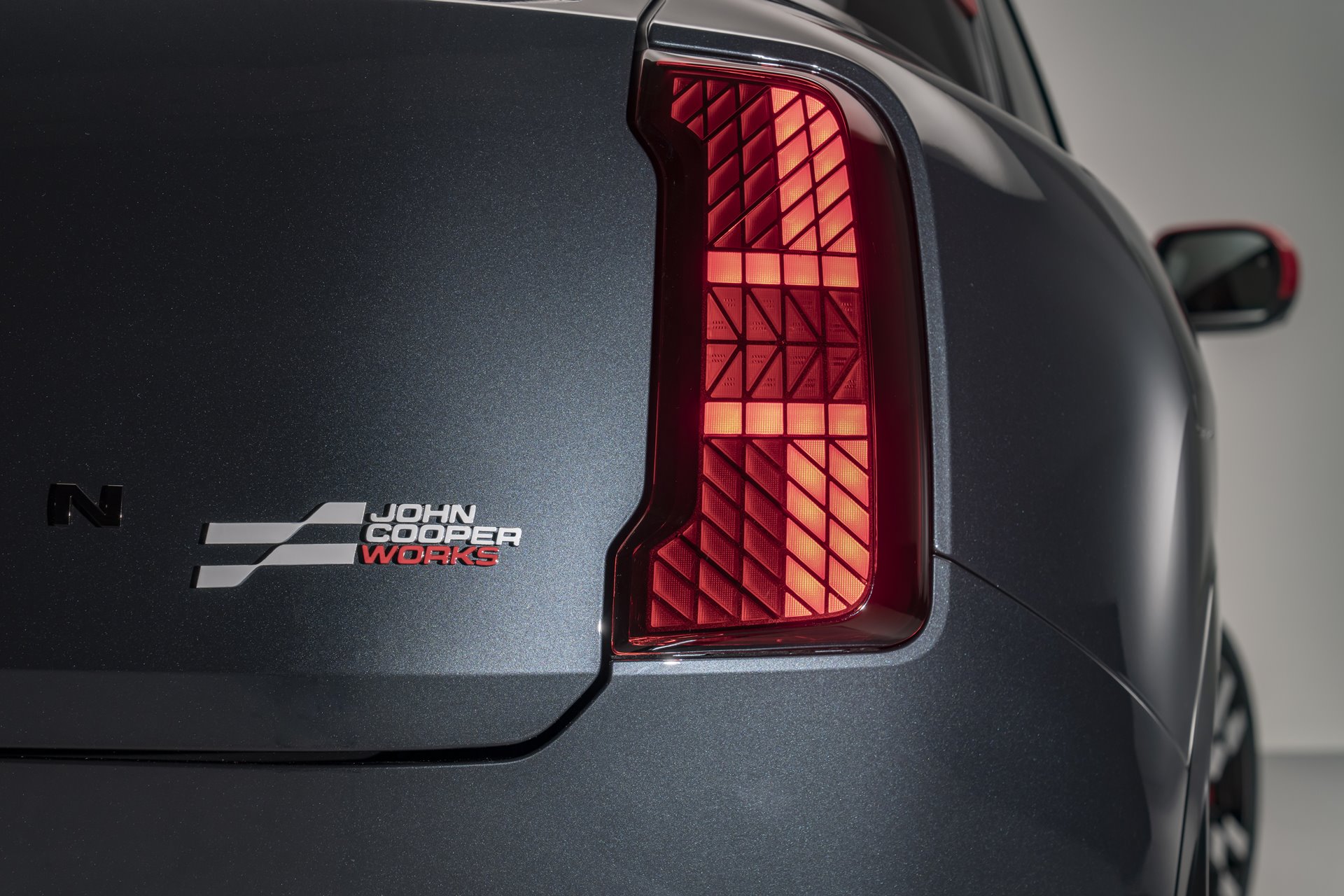 Mini John Cooper Works Countryman ALL4 มินิ จอห์น คูเปอร์ เวิร์กส์ ปี 2024 : ภาพที่ 8