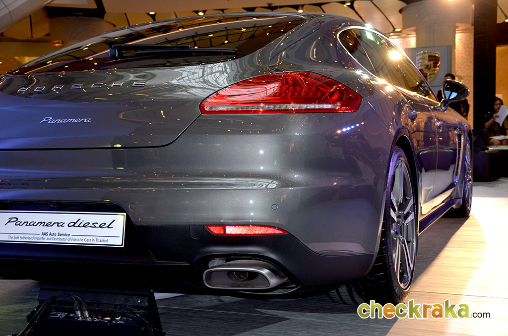 Porsche Panamera V6 Diesel ปอร์เช่ พานาเมร่า ปี 2013 : ภาพที่ 10