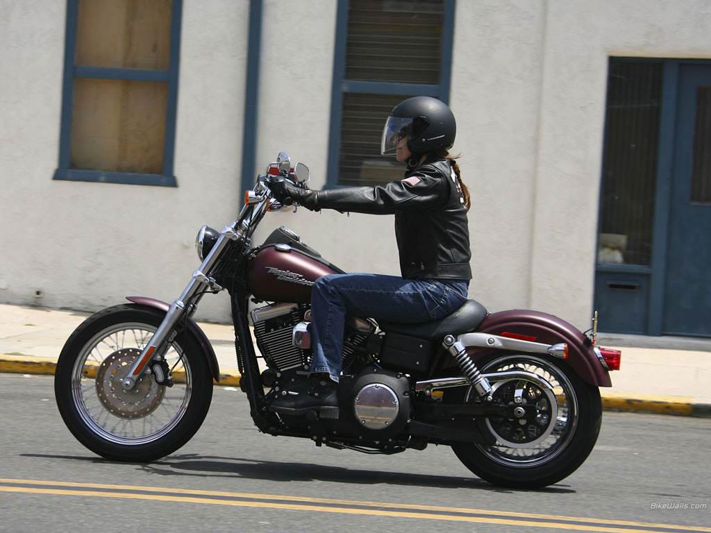 Harley-Davidson Dyna Street Bob ฮาร์ลีย์-เดวิดสัน ไดน่า ปี 2016 : ภาพที่ 6