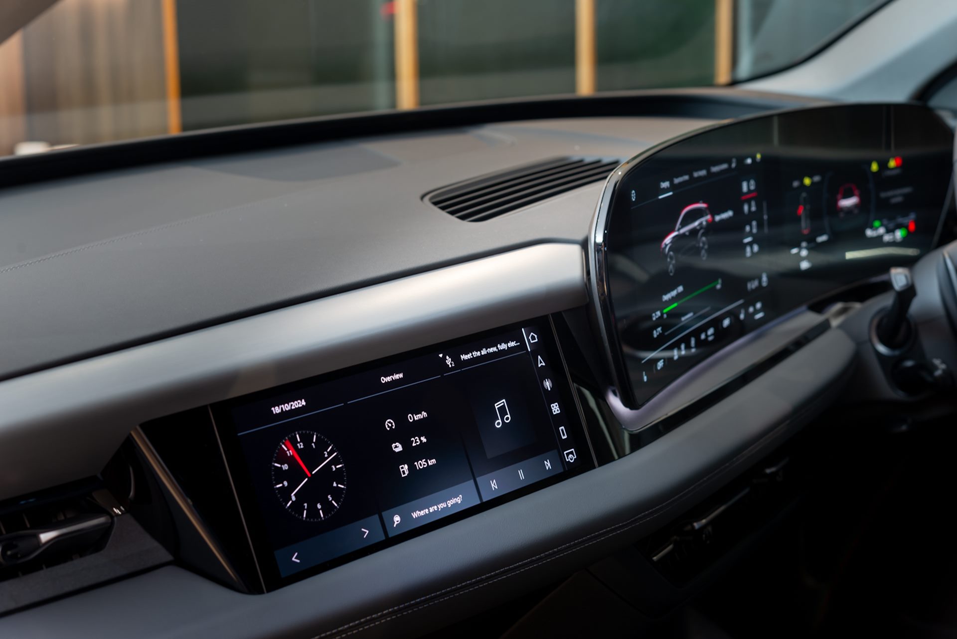 Audi Q6 e-tron Performance อาวดี้ ปี 2024 : ภาพที่ 13