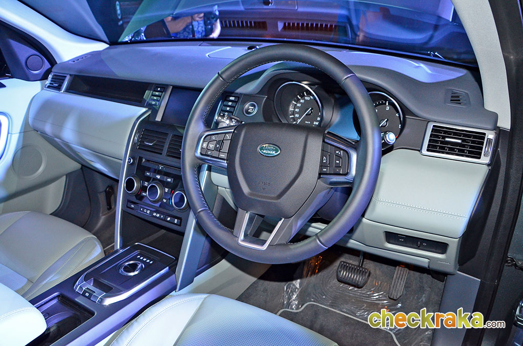 Land Rover Discovery Sport 2.2L SD4 Diesel HSE Luxury แลนด์โรเวอร์ ดีสคัฟเวอรรี่ ปี 2015 : ภาพที่ 13