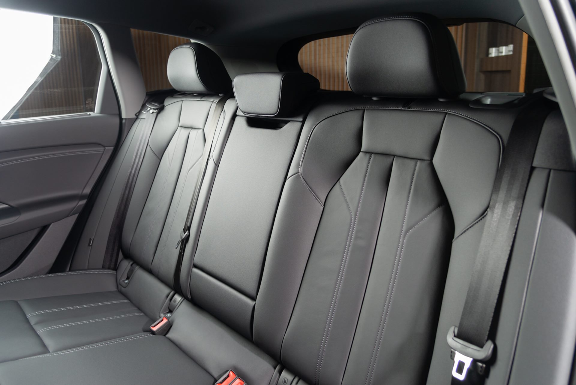 Audi Q6 e-tron Performance อาวดี้ ปี 2024 : ภาพที่ 19