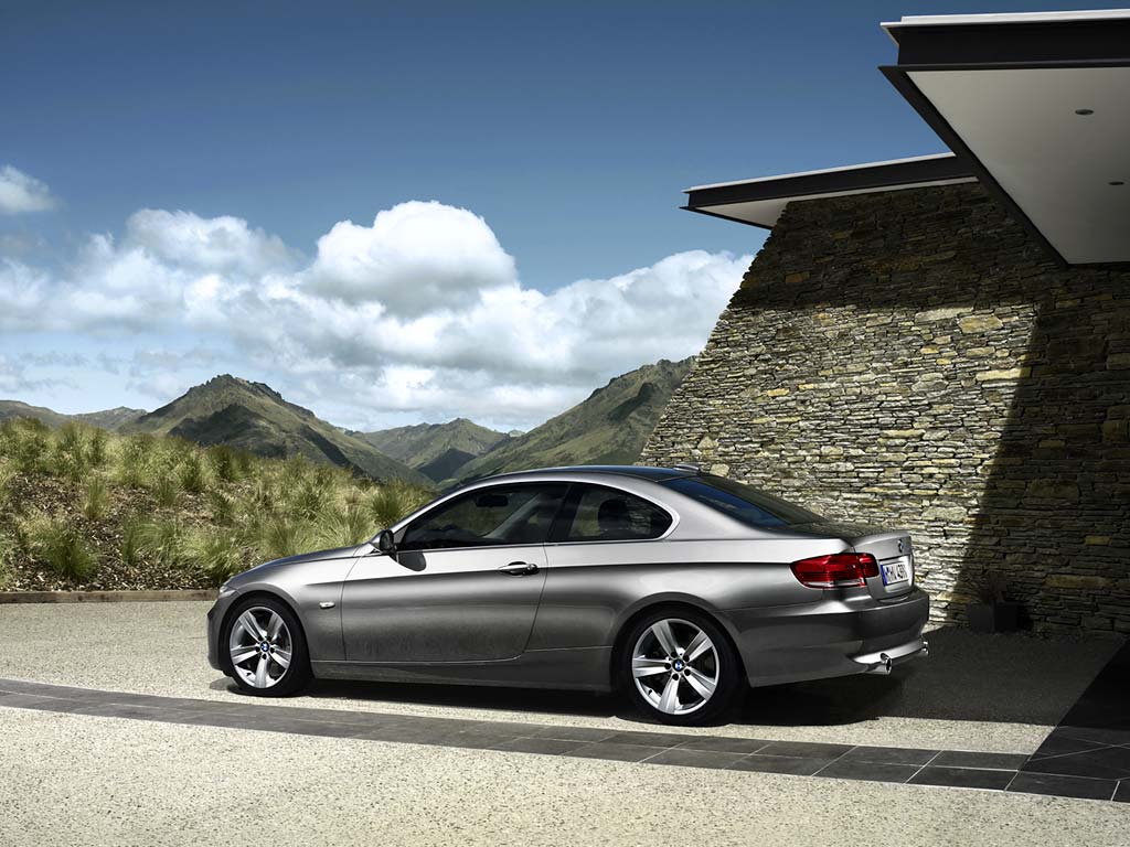 BMW Series 3 325i Coupe บีเอ็มดับเบิลยู ซีรีส์3 ปี 2008 : ภาพที่ 5