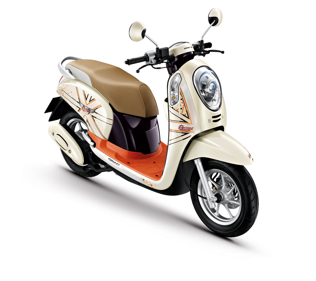 Honda Scoopy i Club 12 ฮอนด้า สกู้ปปี้ไอ ปี 2013 : ภาพที่ 9