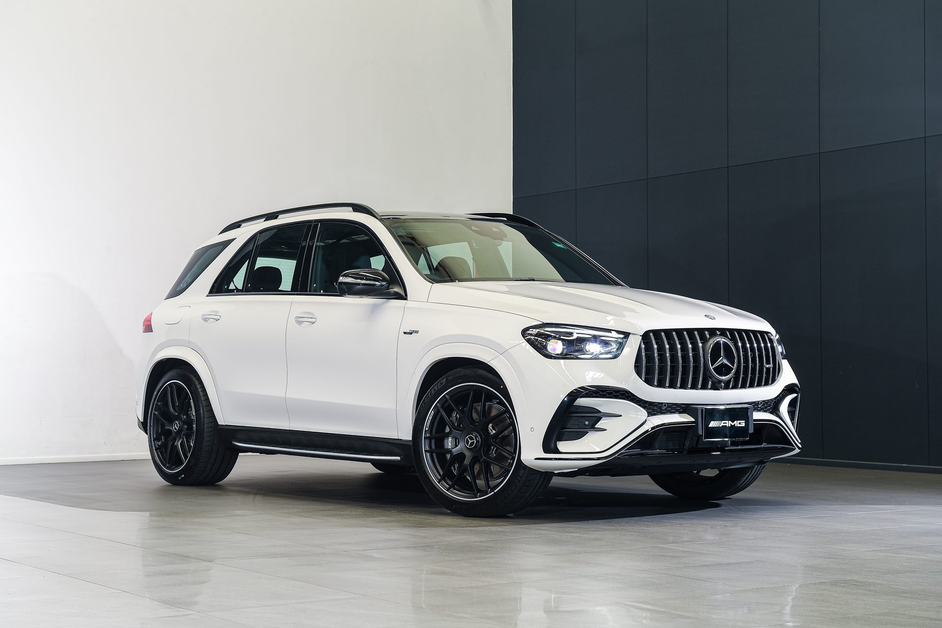 Mercedes-benz AMG GLE 53 HYBRID 4MATIC+ เมอร์เซเดส-เบนซ์ เอเอ็มจี ปี 2024 : ภาพที่ 1