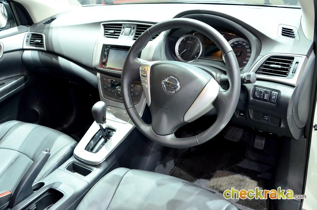 Nissan Sylphy 1.6 SV CVT นิสสัน ซีลฟี่ ปี 2013 : ภาพที่ 10