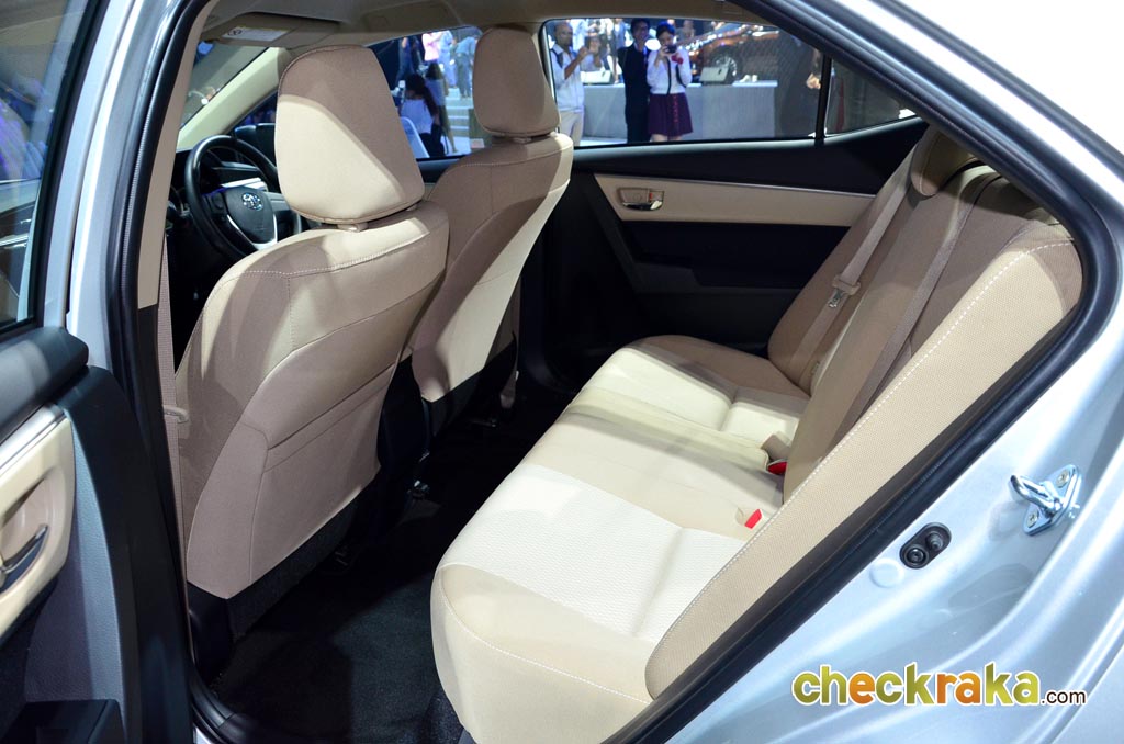 Toyota Altis (Corolla) 1.6 E CNG โตโยต้า อัลติส(โคโรลล่า) ปี 2014 : ภาพที่ 14