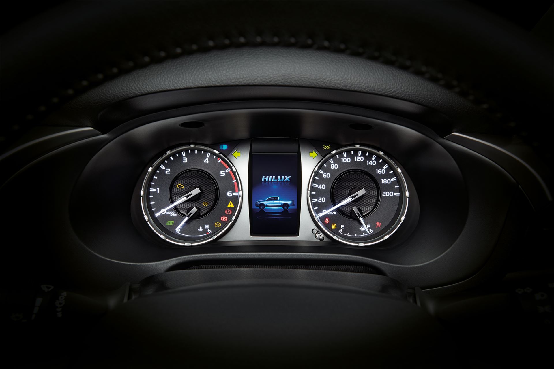 Toyota Revo Smart Cab Z-Edition 4x2 2.4 Mid AT โตโยต้า รีโว่ ปี 2024 : ภาพที่ 4