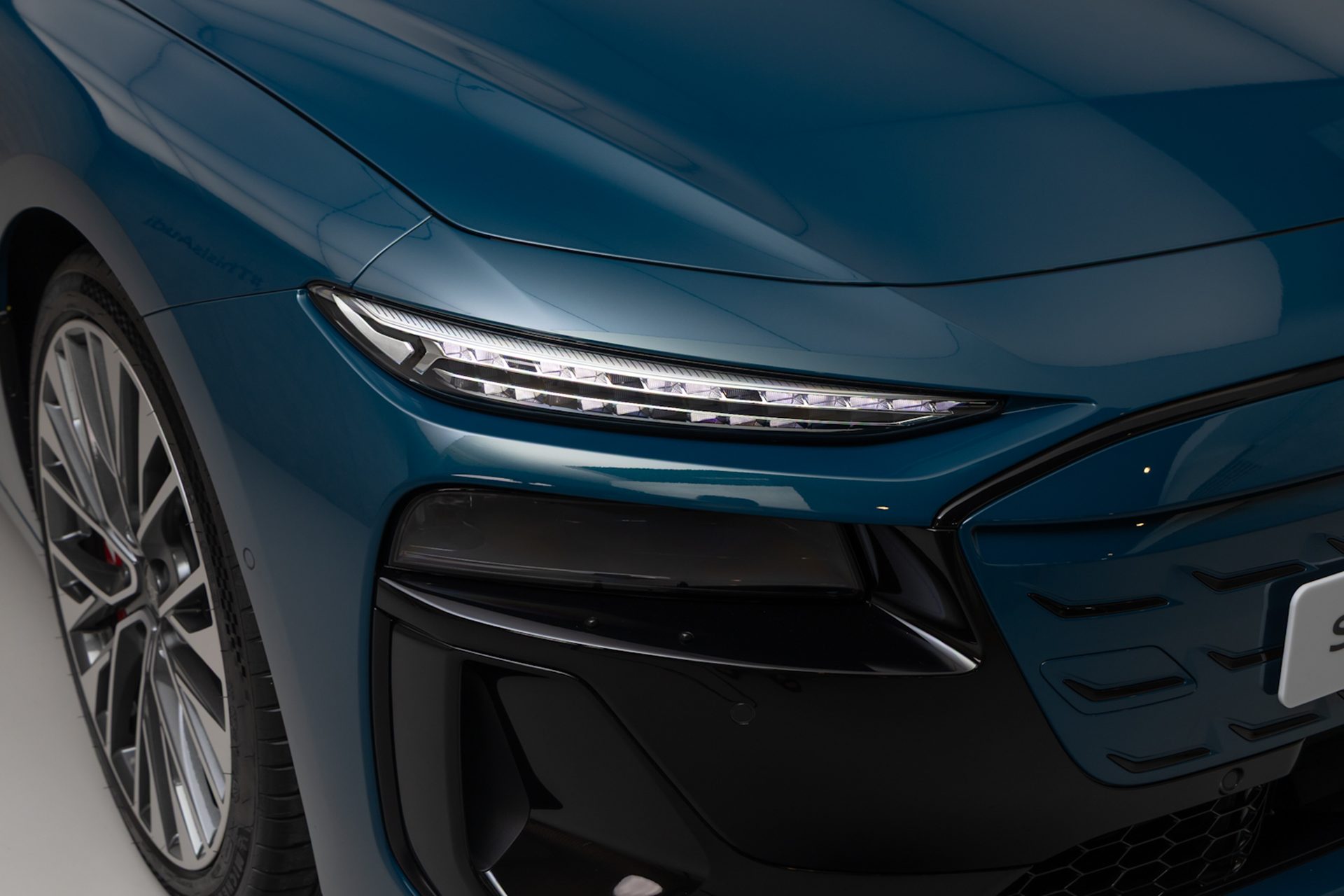 Audi S6 Avant e-tron quattro อาวดี้ ปี 2025 : ภาพที่ 5