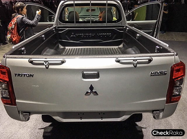 Mitsubishi Triton Single Cab 2.4 GL 4WD 6MT MY2019 มิตซูบิชิ ไทรทัน ปี 2018 : ภาพที่ 4