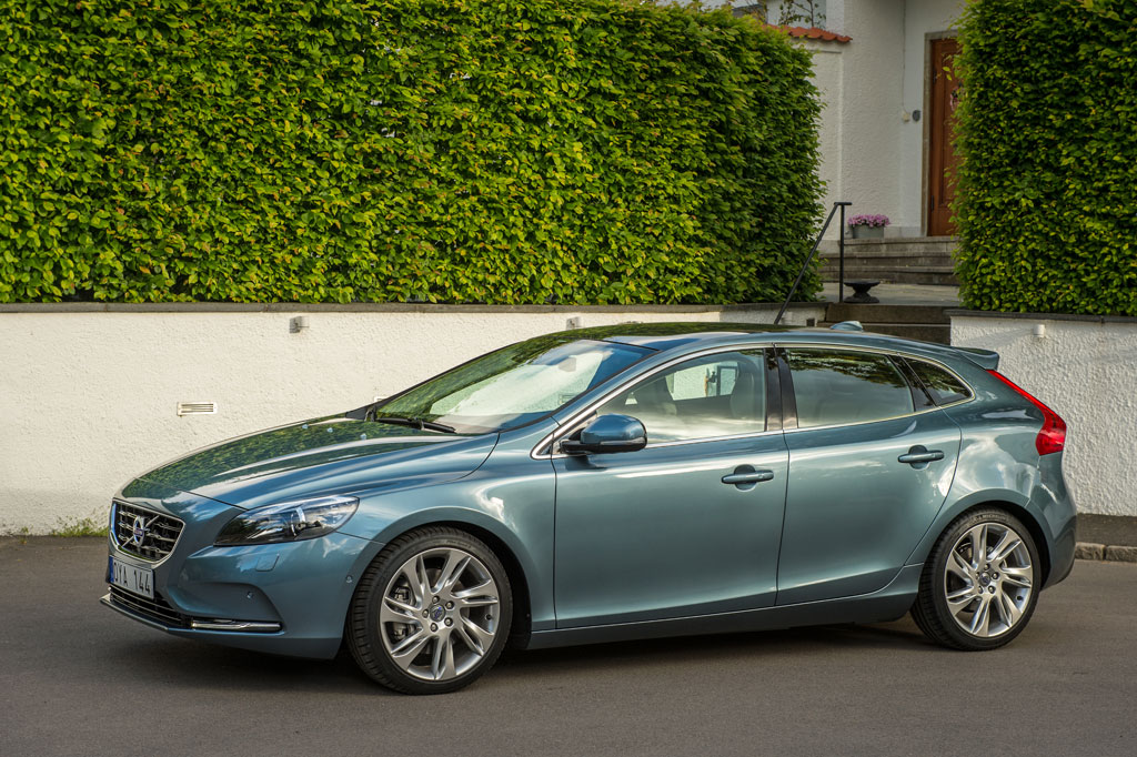Volvo V40 T5 S วอลโว่ วี40 ปี 2013 : ภาพที่ 3